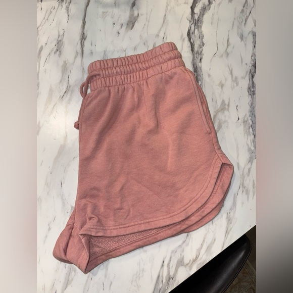 Wild Fable High Rise Shorts - Picture 3 of 4